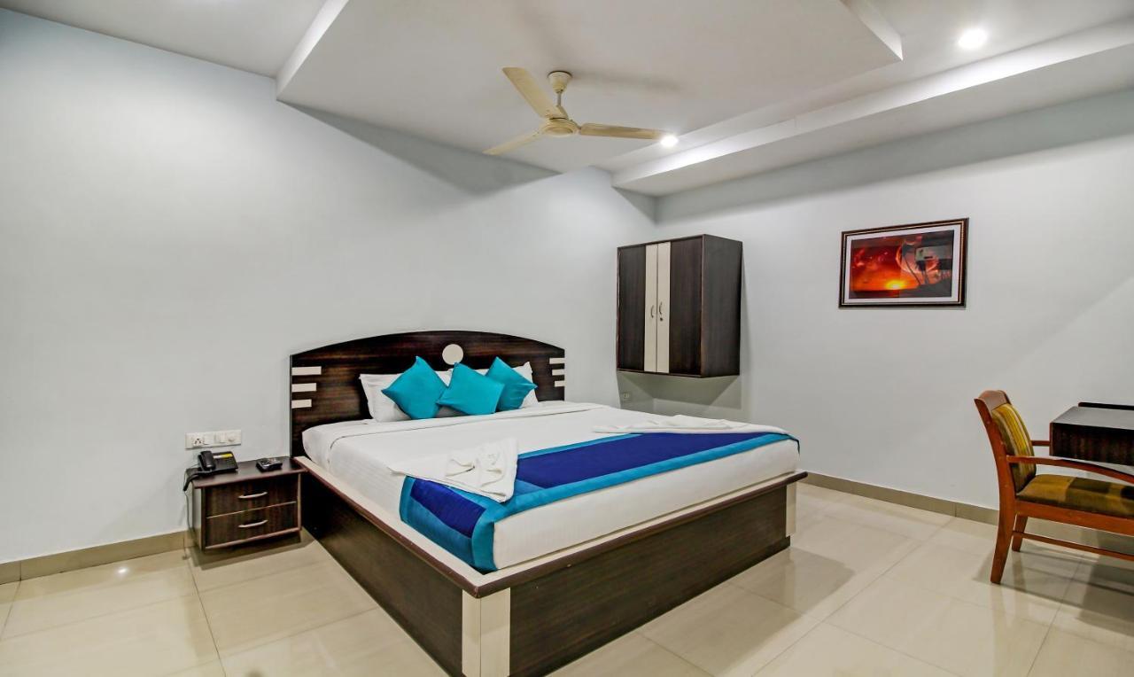 Hotel S Y N Residency 海得拉巴 外观 照片