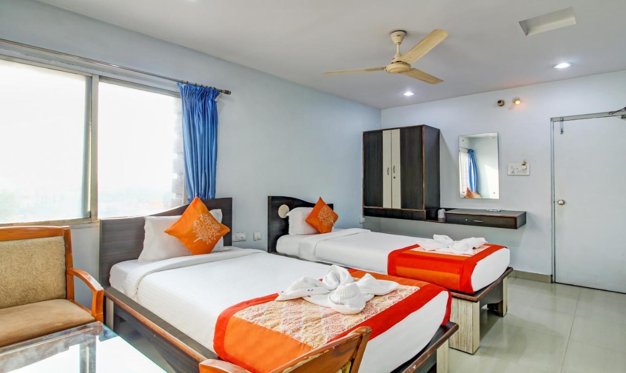 Hotel S Y N Residency 海得拉巴 外观 照片