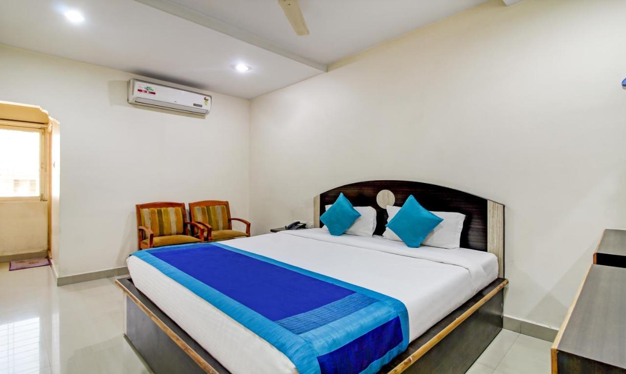 Hotel S Y N Residency 海得拉巴 外观 照片